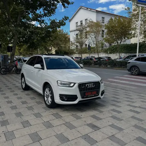 Foto 3 e Audi Q3 35 TDI Quattro