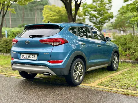Foto 4 e Hyundai Tucson 1.7d