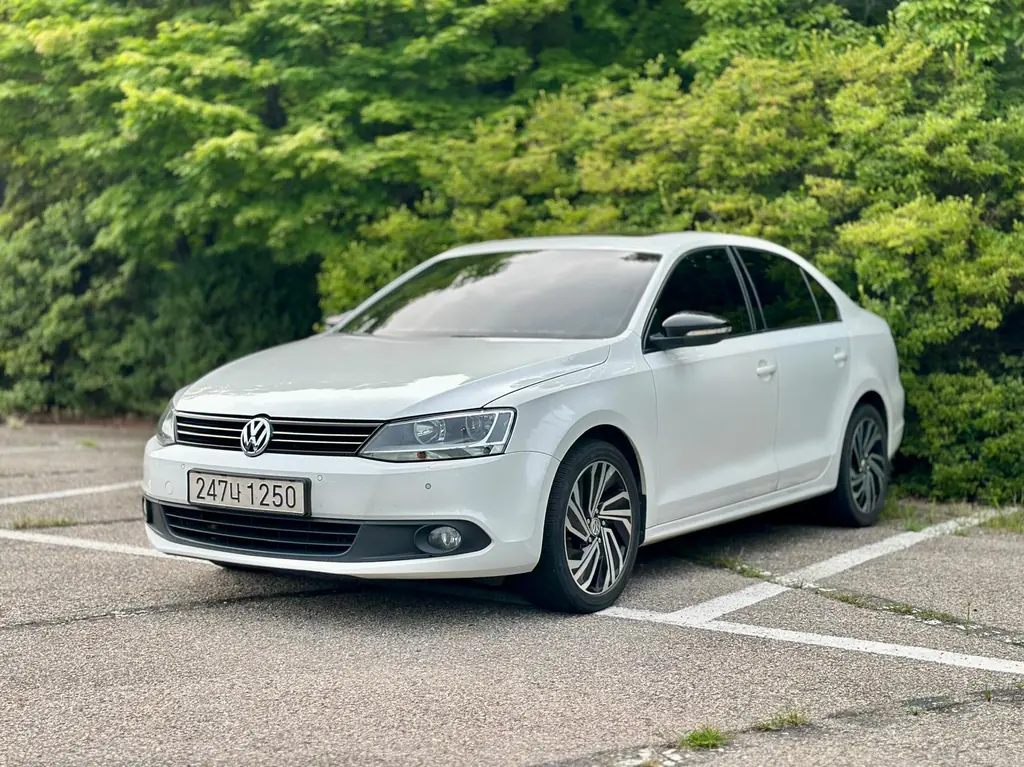 Volkswagen Jetta 2.0 TDI - foto 1