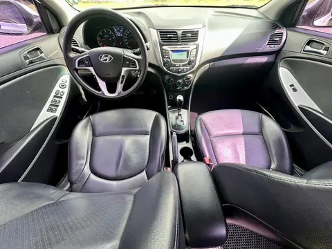 Foto 7 e Hyundai Accent 1.6d