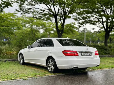 Foto 6 e Mercedes-Benz E220 CDI