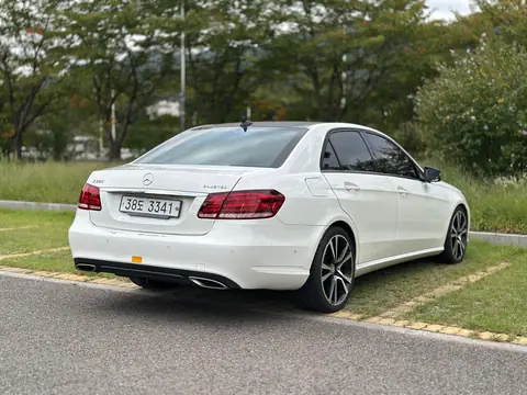 Foto 4 e Mercedes-Benz E220 BlueTEC