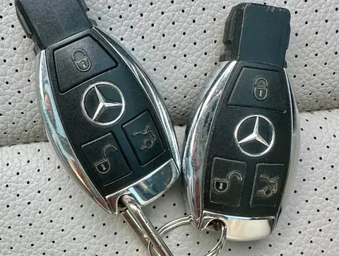 Foto 19 e Mercedes-Benz GLK220 CDI 4Matic