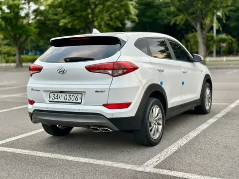 Foto 4 e Hyundai Tucson 2.0 d