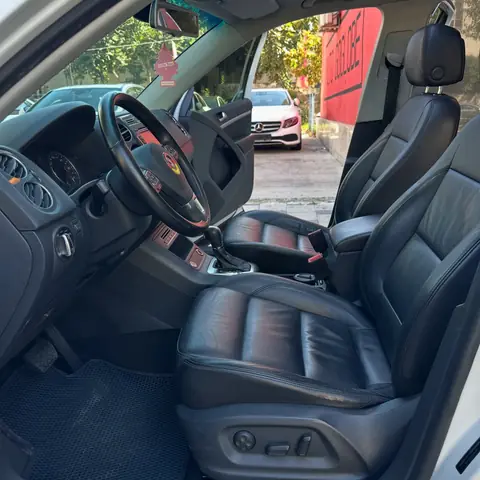 Foto 7 e Volkswagen Tiguan 2.0 TDI Blue Motion