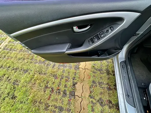 Foto 12 e Hyundai I30 1.6d