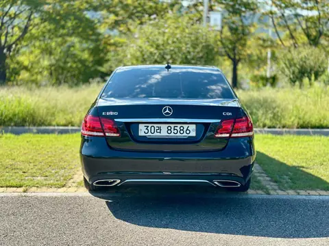 Foto 5 e Mercedes-Benz E220 CDI