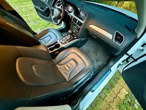 Foto 11 e Audi A4 30 TDI