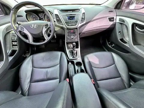 Foto 7 e Hyundai Avante 1.6d