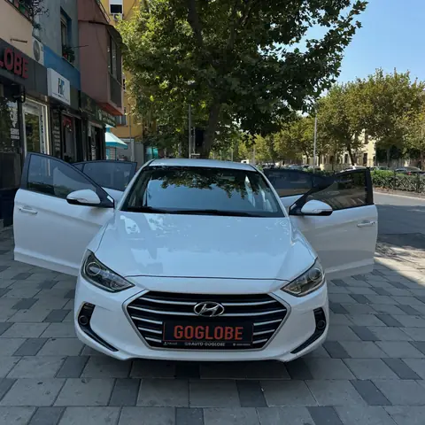 Foto 6 e Hyundai Avante 1.6d