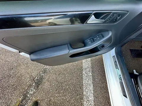 Foto 12 e Volkswagen Jetta 2.0 TDI