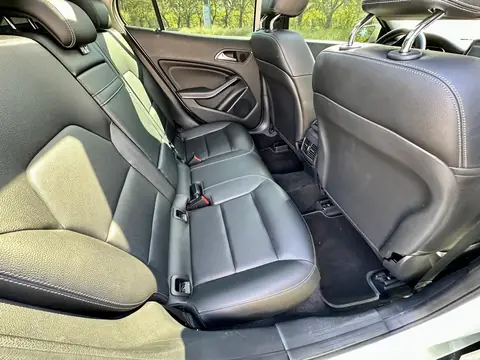 Foto 15 e Mercedes-Benz GLA 200 CDI