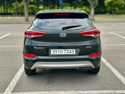 Foto 6 e Hyundai Tucson 2.0 d