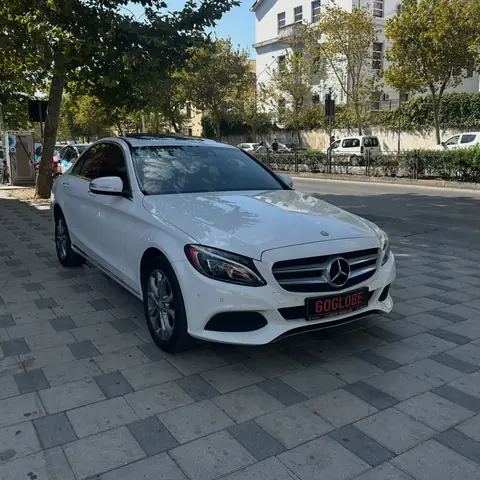 Foto 3 e Mercedes-Benz C220 d 4Matic