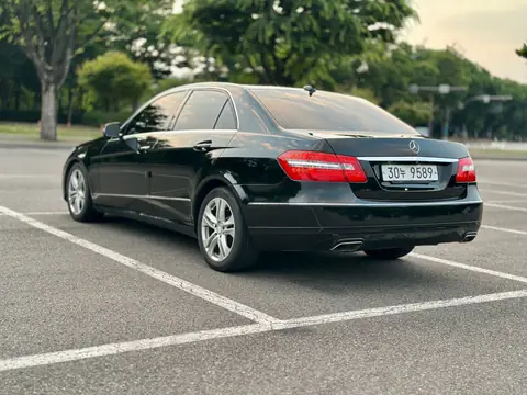 Foto 4 e Mercedes-Benz E220 CDI