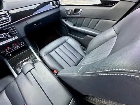 Foto 10 e Mercedes-Benz E220 CDI