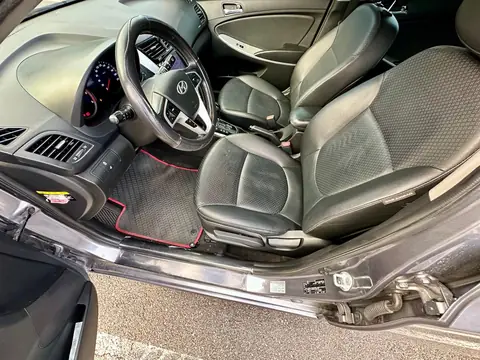 Foto 9 e Hyundai Accent 1.6d