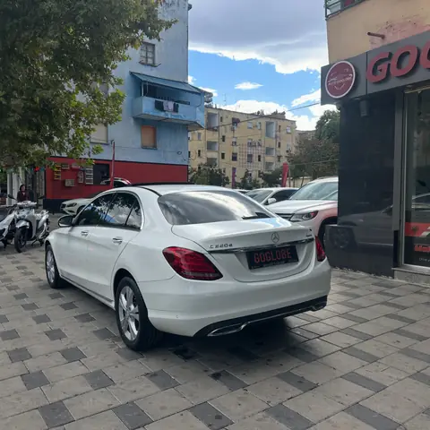 Foto 4 e Mercedes-Benz C220 d 4Matic