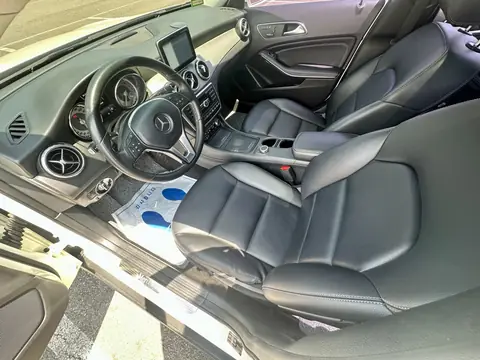 Foto 8 e Mercedes-Benz GLA200 CDI 4Matic