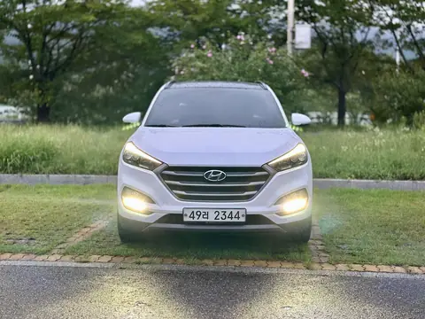 Foto 2 e Hyundai Tucson 1.7d
