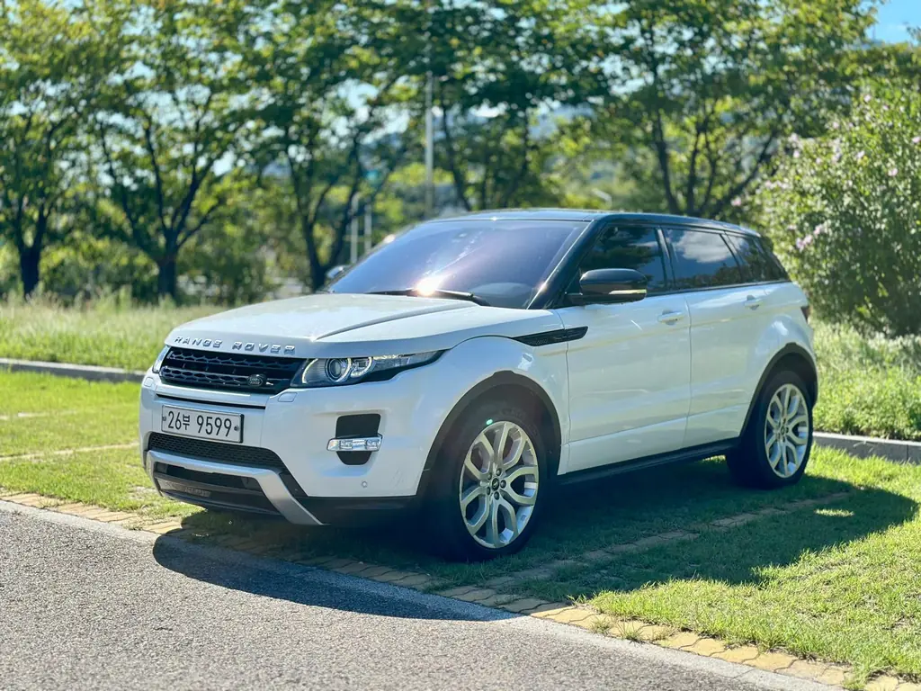 Range Rover Evoque 2.2d - foto 1